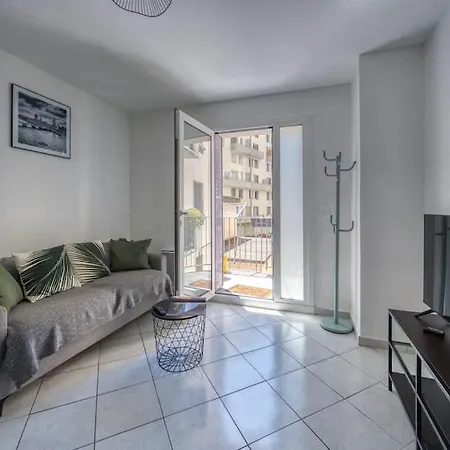 R'apparts T2 Cool Corner Appartement *